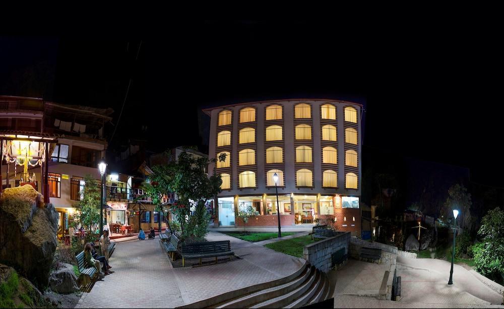 Hotel Taypikala Machupicchu Exterior photo