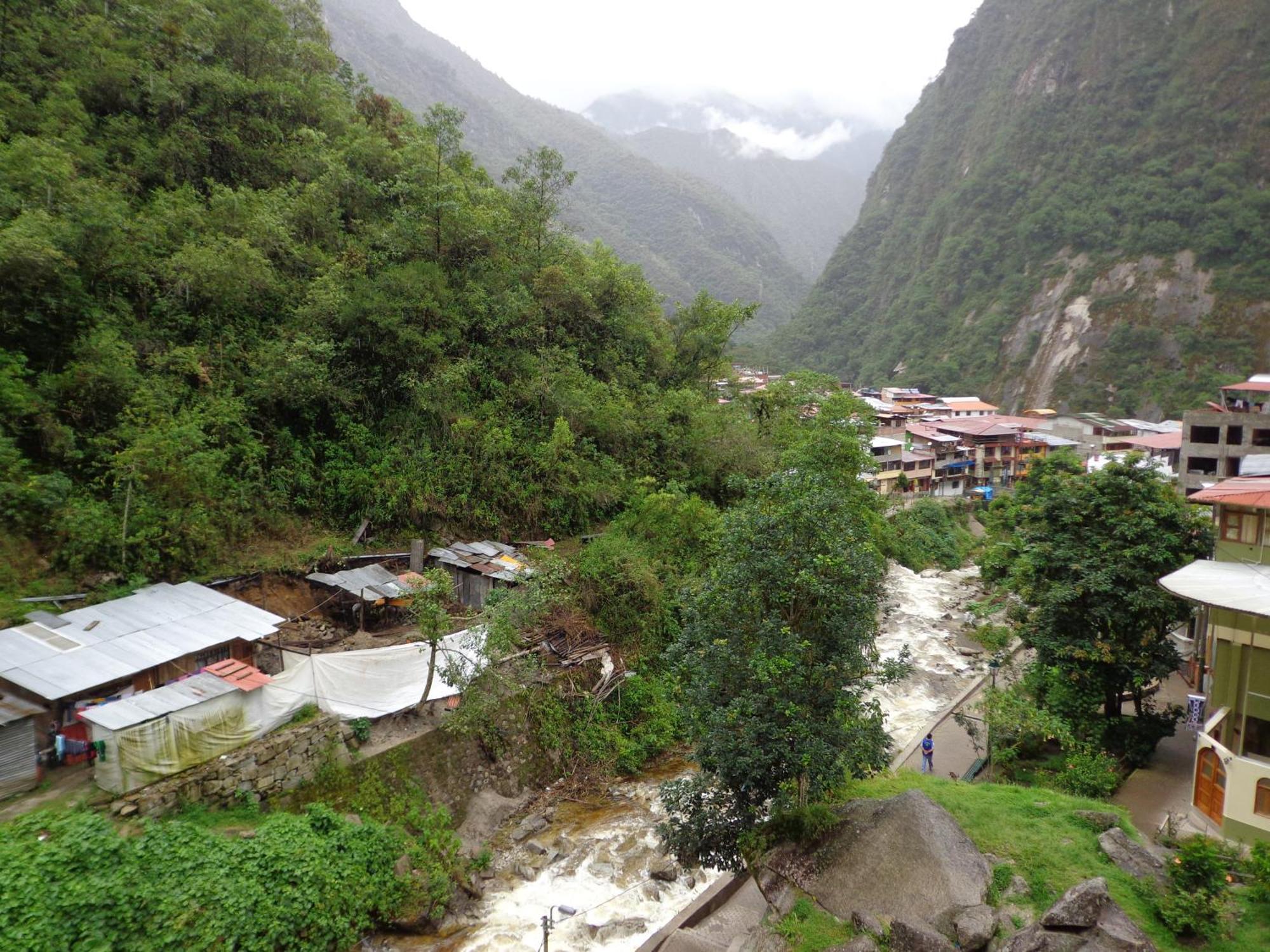 Hotel Taypikala Machupicchu Exterior photo