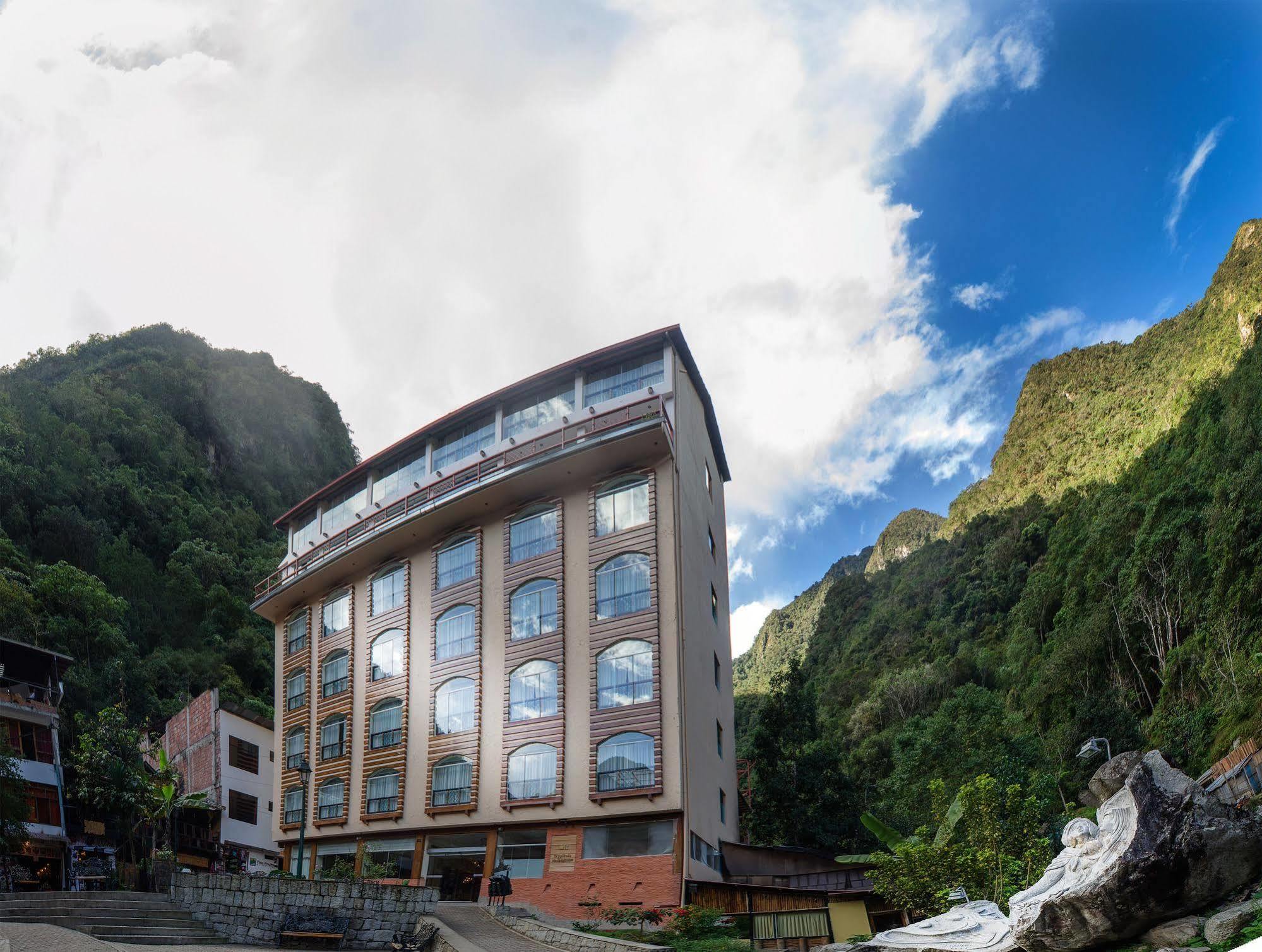 Hotel Taypikala Machupicchu Exterior photo