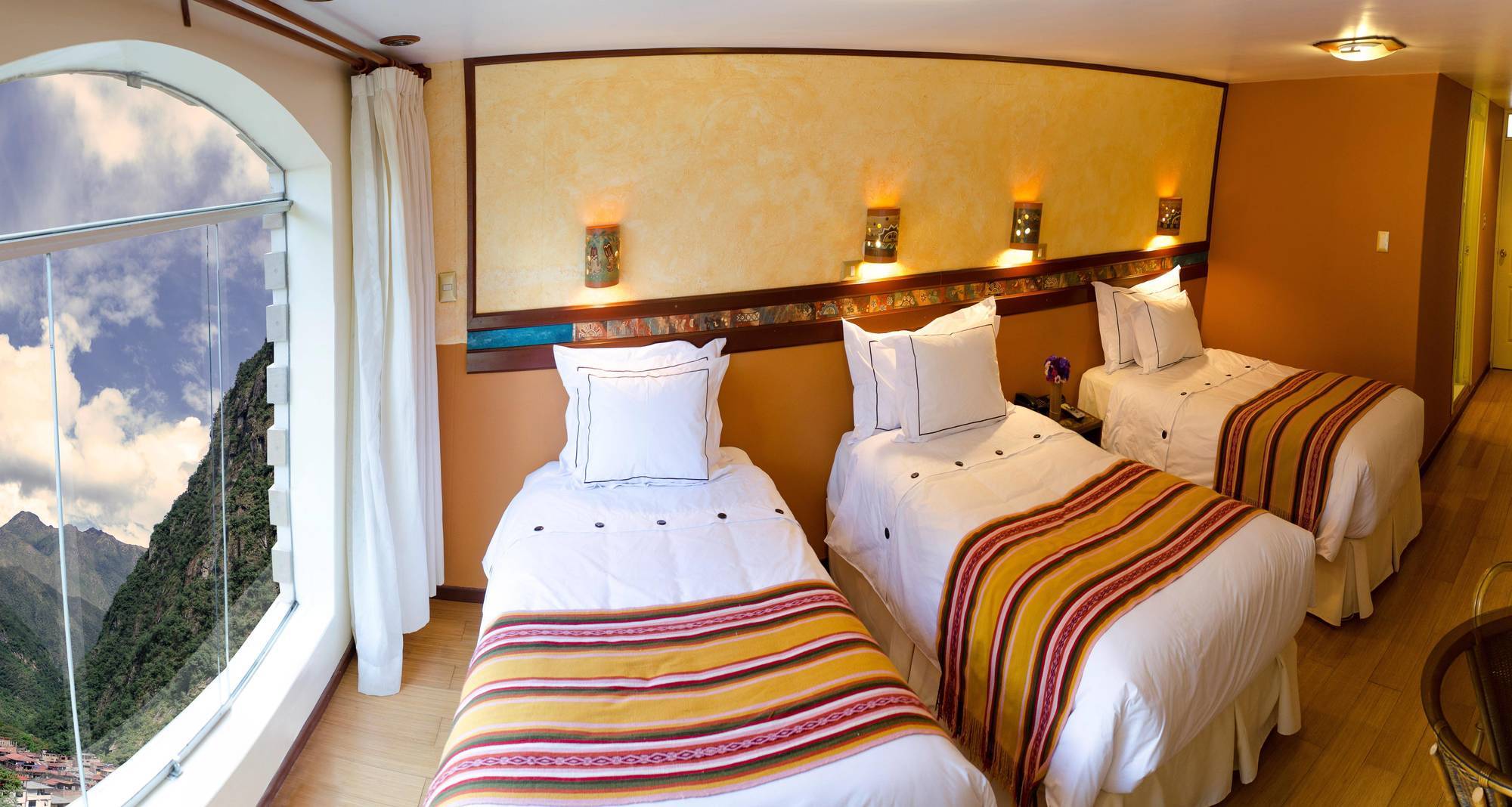 Hotel Taypikala Machupicchu Exterior photo